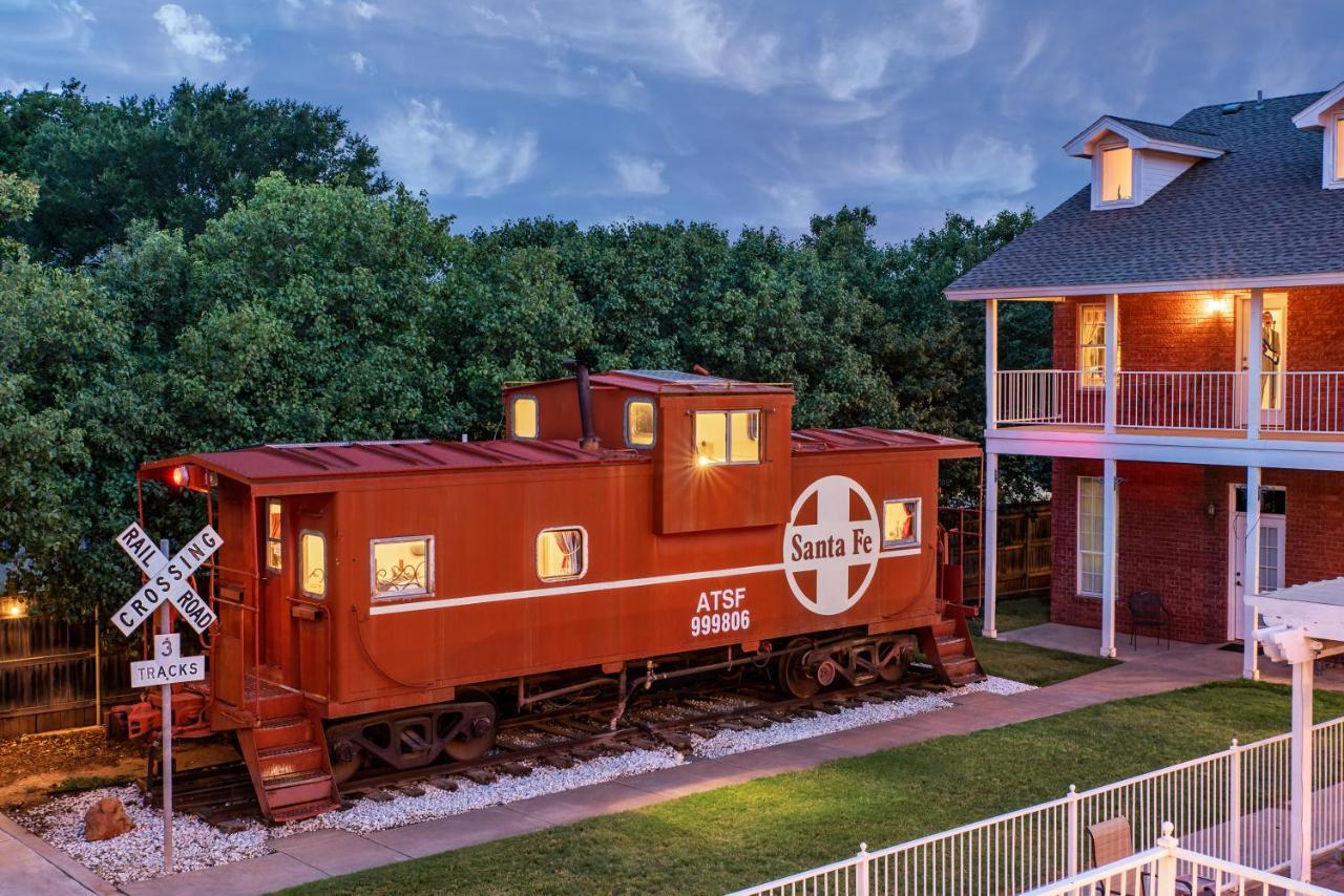 Woodrow House Bed & Breakfast Lubbock Exterior photo